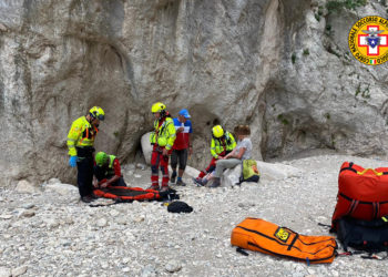 Urzulei: donna infortunata a Su Gorropu, salvata dal Soccorso Alpino e Speleologico 