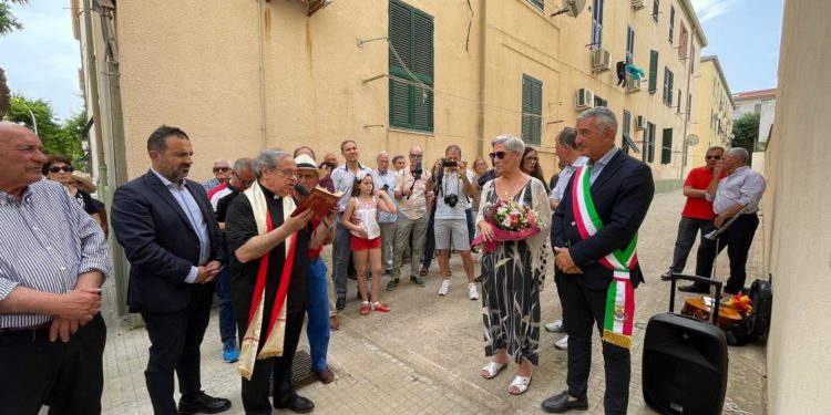 Alghero intitola una via a Joan Gala