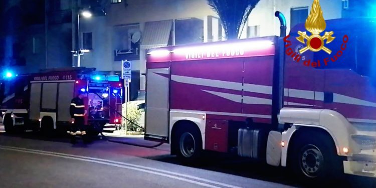 Incendi di sterpaglie nel Cagliaritano