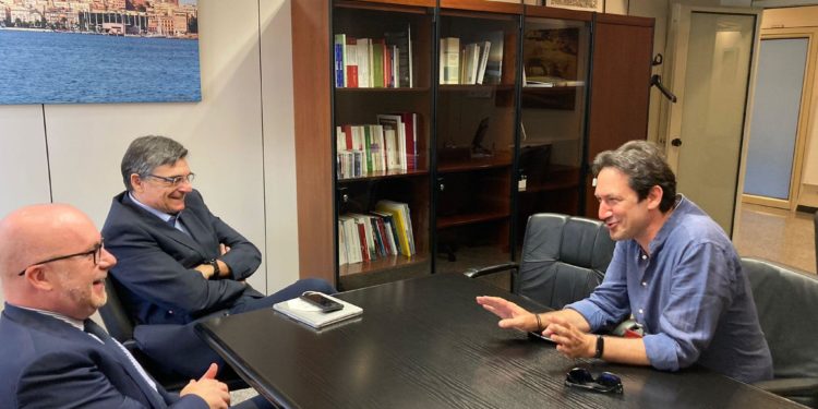 Incontro tra il presidente della Commissione speciale Aree interne del Consiglio regionale della Campania e due consiglieri regionali sardi del Pd