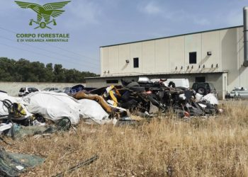 Assemini, discarica abusiva a Macchiareddu: arrestato un 48enne