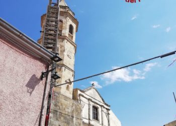 Mara: intervento dei vigili del fuoco in cima al campanile della Chiesa di San Giovanni