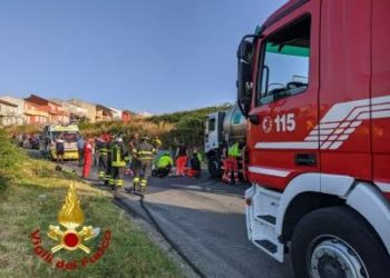 Tragico incidente stradale nei pressi di Ittiri, morto un motociclista