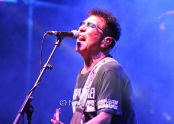 Edoardo Bennato ha “infiammato” l’Arena Nazzari dando alla notte cagliaritana un tono magico e coinvolgente