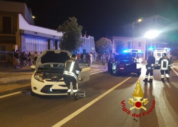 Olbia: incidente stradale sul lungomare, intervengono i vigili del fuoco