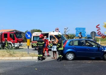 Incidente stradale a Marritza, sul posto i vigili del fuoco