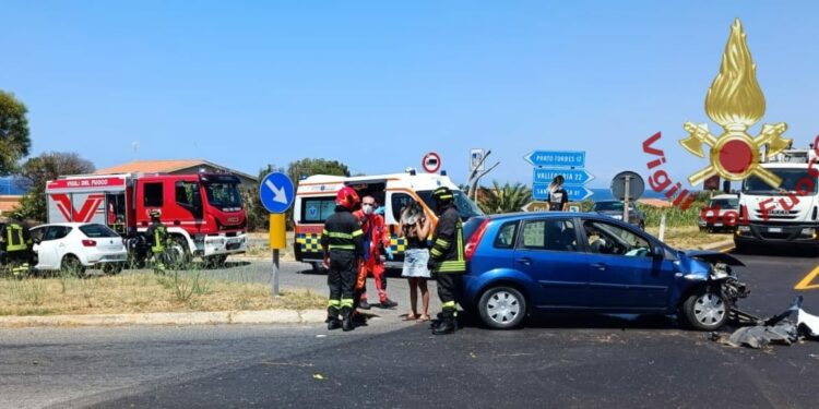 Incidente stradale a Marritza, sul posto i vigili del fuoco