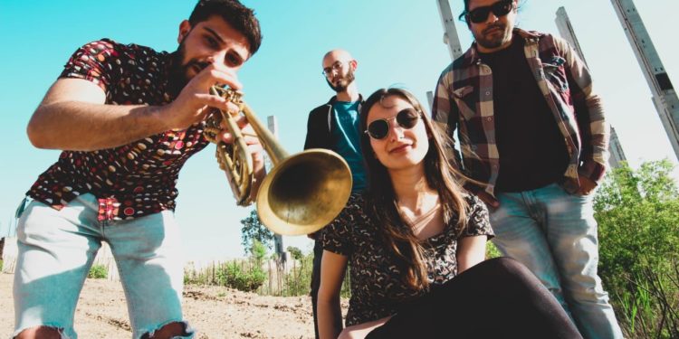 Makeba live, il groove incontra Stintino Jazz&Classica. Il concerto domani alle 21.00 alle Vele di pietra del Porto Vecchio