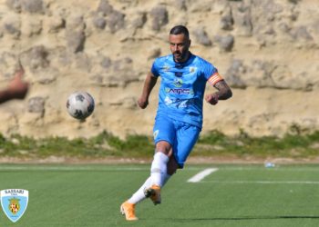 Il capitano Marco Cabeccia vestirà la maglia del Sassari Calcio Latte Dolce anche nella prossima stagione