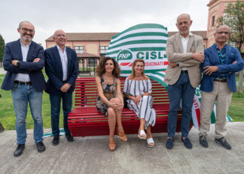 Pirri: all’Ex Vetreria una panchina rossa contro la violenza sulle donne