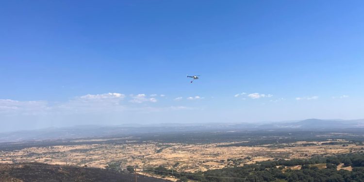 Nuovo incendio a Santu Lussurgiu. L’ira del sindaco Diego Loi: “Malvagità e meschinità della mano dell’uomo”
