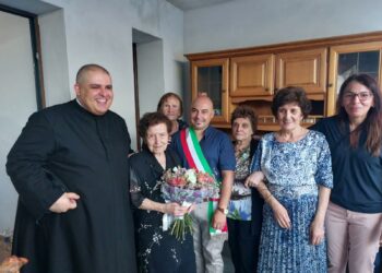 Florinas in festa per i cent’anni di nonna Rita Zinchiri