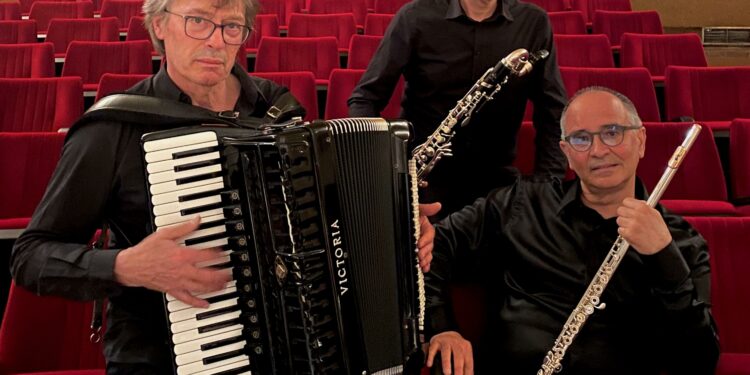 I Tramonti di Porto Flavia: il 13 agosto arriva il Kaleido Trio