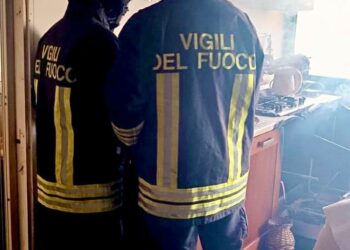Sassari: a fuoco un appartamento, deceduto un uomo