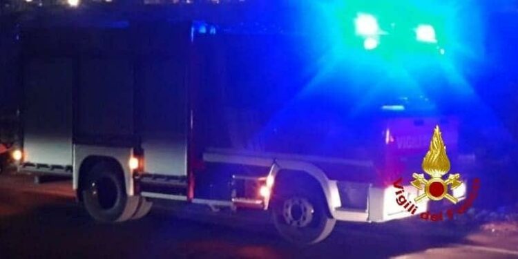 Santa Teresa di Gallura: tre turisti si perdono nel sentiero che conduce a Lu Poltiddolu, li salvano i vigili del fuoco