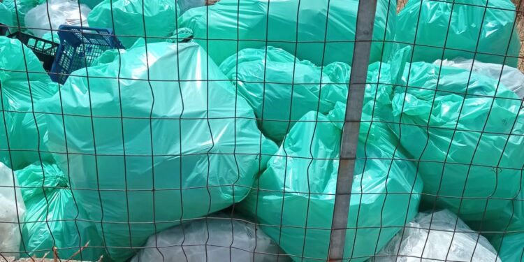 Lodè, disagi per la mancata raccolta dei rifiuti