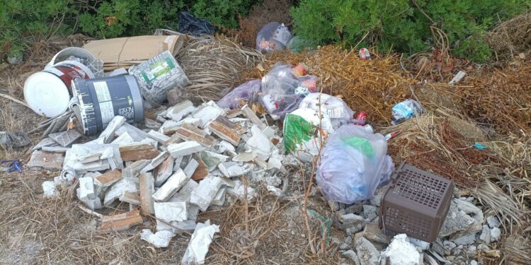 «Emergenza rifiuti a Golfo Aranci»: la denuncia del comitato “Maremosso”