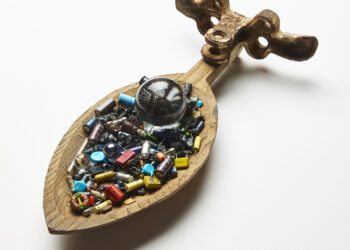 Venerdì 2 settembre, alle 18.00, nel Museo Civico Archeologico alle Clarisse di Ozieri, verrà inaugurata la mostra ISOLITUDINE