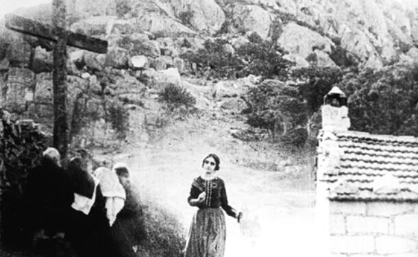 “Cainà”, il cineconcerto con le musiche di Mauro Palmas, apre domani a Bosco Chiesanuova (VR) il 28° Film Festival della Lessinia