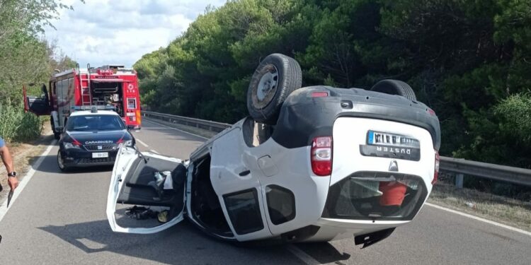 Porto Torres: incidente stradale in località Abbacurrente, sul posto i vigili del fuoco