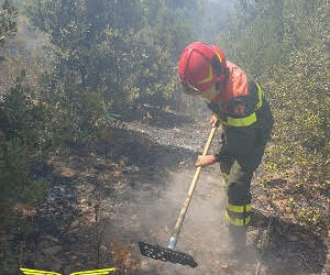Incendio nelle campagne di Serdiana
