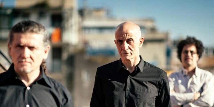 Dopo il rinvio, causa maltempo, del concerto di ieri a L’Asinara, oggi il festival Musica sulle Bocche fa tappa a Ploaghe