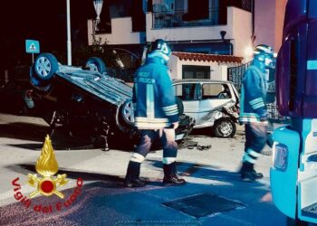 Olbia: incidente stradale in via Montale, sul posto i vigili del fuoco