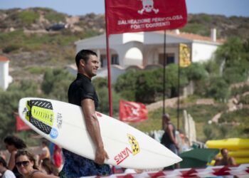 In Sardegna torna il surf ai massimi livelli: al via il Marinedda Open Short