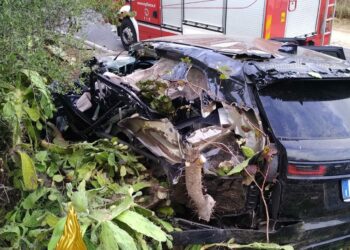 Baia Sardinia: incidente stradale sulla provinciale 59 bis, intervengono i vigili del fuoco