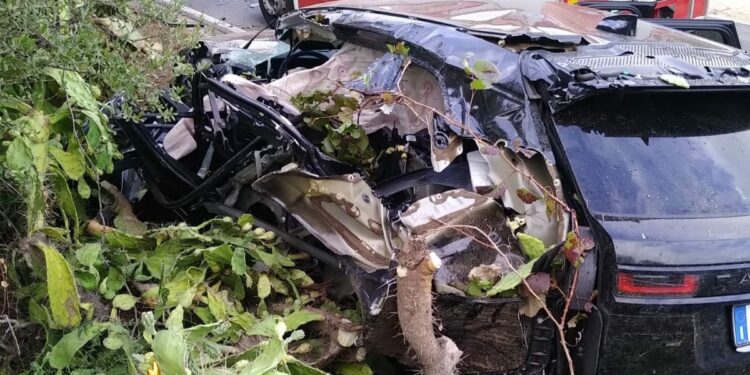 Baia Sardinia: incidente stradale sulla provinciale 59 bis, intervengono i vigili del fuoco