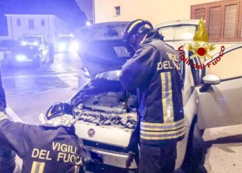 Abbasanta: incidente stradale in via Santa Caterina, sul posto i vigili del fuoco