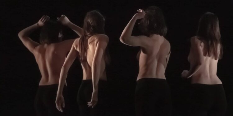 Ieri sera, al Teatro Massimo di Cagliari, magica atmosfera con AperiDanza e musica, a cura di Amorphe/Maya Inc (Sardegna) – di Nadia Pische