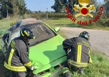 Alghero: incidente stradale sulla provinciale 42, intervengono i vigili del fuoco