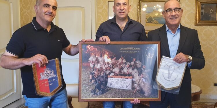 Sassari: a Palazzo Ducale una rappresentanza dell’associazione culturale Sos Merdules Bezzos de Otzana