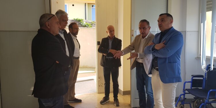 La direzione dell’Asl di Oristano ha effettuato un sopralluogo alla Casa della salute “Teresa Sarti Strada” di Laconi