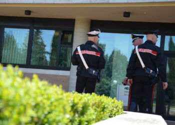 I carabinieri di Arbus hanno denunciato a piede libero, per truffa aggravata, un trentatreenne di Torino ed un trentenne di Collegno