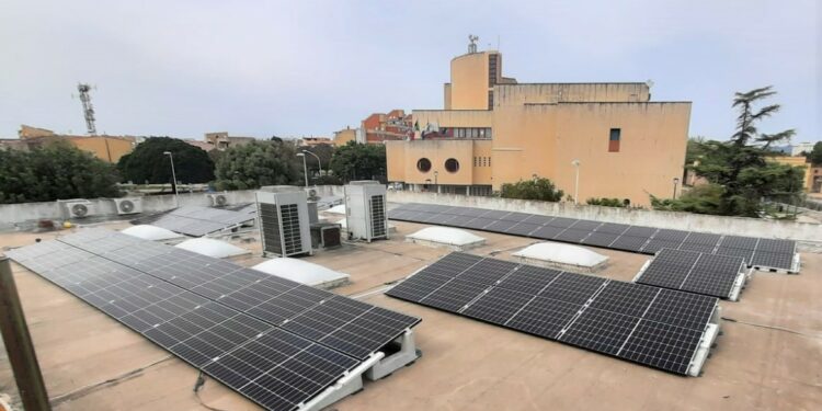 Assemini: un nuovo sistema fotovoltaico nell’ufficio postale di via Pascoli