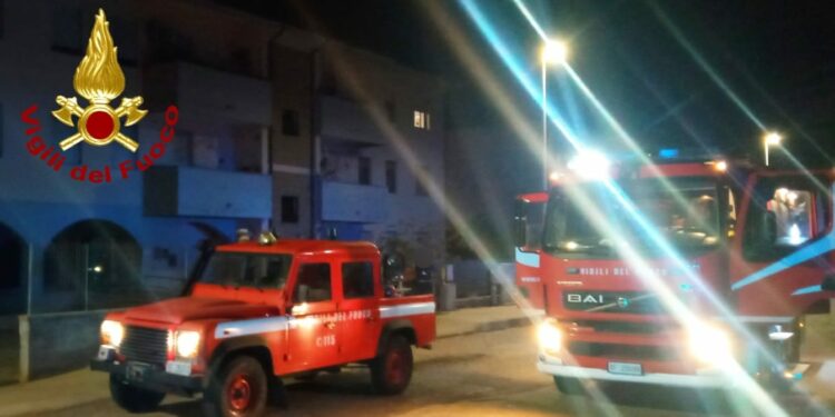 Arzachena: principio d’incendio di un appartamento, sul posto i vigili del fuoco