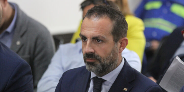 Salvatore Deidda (Fdi): «Sulla continuità aerea superare emergenza ma occorre una riforma strutturale»