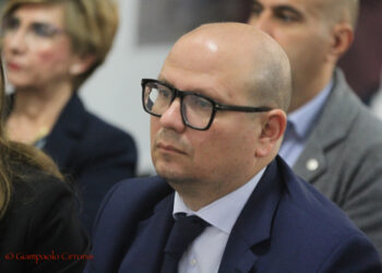 Salvatore Deidda (Fdi): «Sulla continuità aerea superare emergenza ma occorre una riforma strutturale»