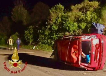 Incidente stradale sulla Sassari-Ossi, intervengono i vigili del fuoco