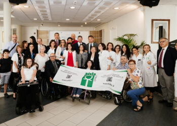 La generosità che guarda oltre: SELEX al fianco di AISLA per la BioBanca SLA