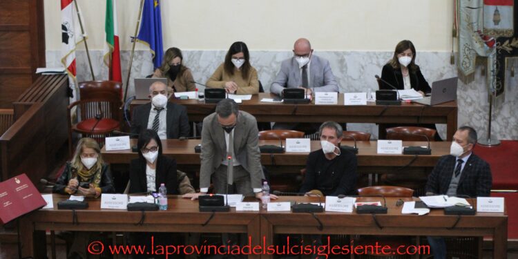 La lettera di auguri per il nuovo anno del sindaco di Carbonia e dell’assessora della Pubblica istruzione agli studenti e a tutto il personale scolastico