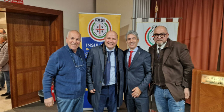 Salvatore Deidda (FdI): «Gli emigrati sardi devono essere considerati come chi risiede in Sardegna»