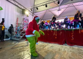 Le donne in piazza per aiutare i bambini dell’Anffas