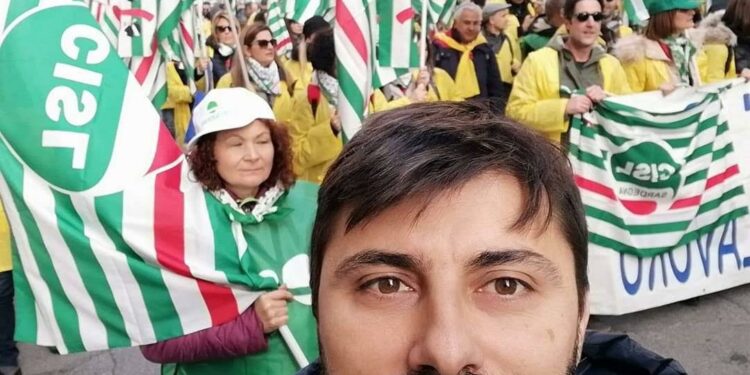 Gianluca Langiu (Fit Cisl): «Preoccupa il possibile ritiro delle compagnie aeree dalla procedura negoziata per Alghero»