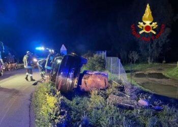 Incidente sulla strada statale 388, sul posto i vigili del fuoco