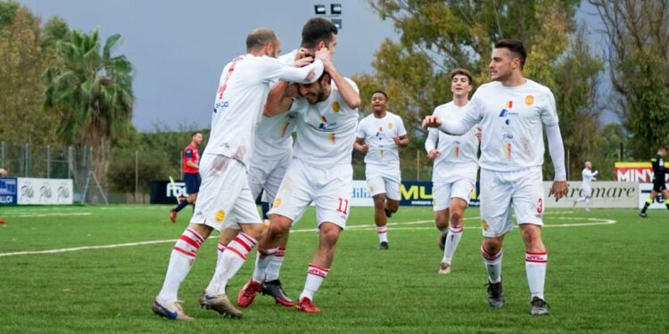 L’Alghero travolge il Castelsardo 5 a 0 e si conferma al comando della classifica nel girone E di 1ª Categoria