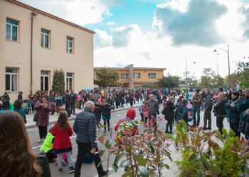 Olbia: il Comune invia le lettere di augurio ai bambini di prima elementare