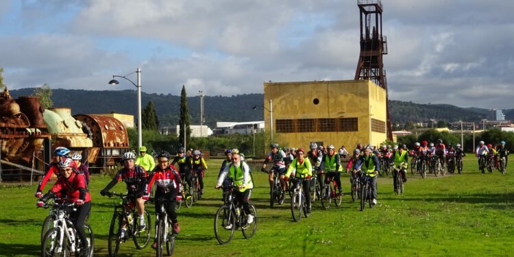 La Quinta Commissione del Consiglio regionale ha dato il via libera alla proposta di legge sul turismo escursionistico